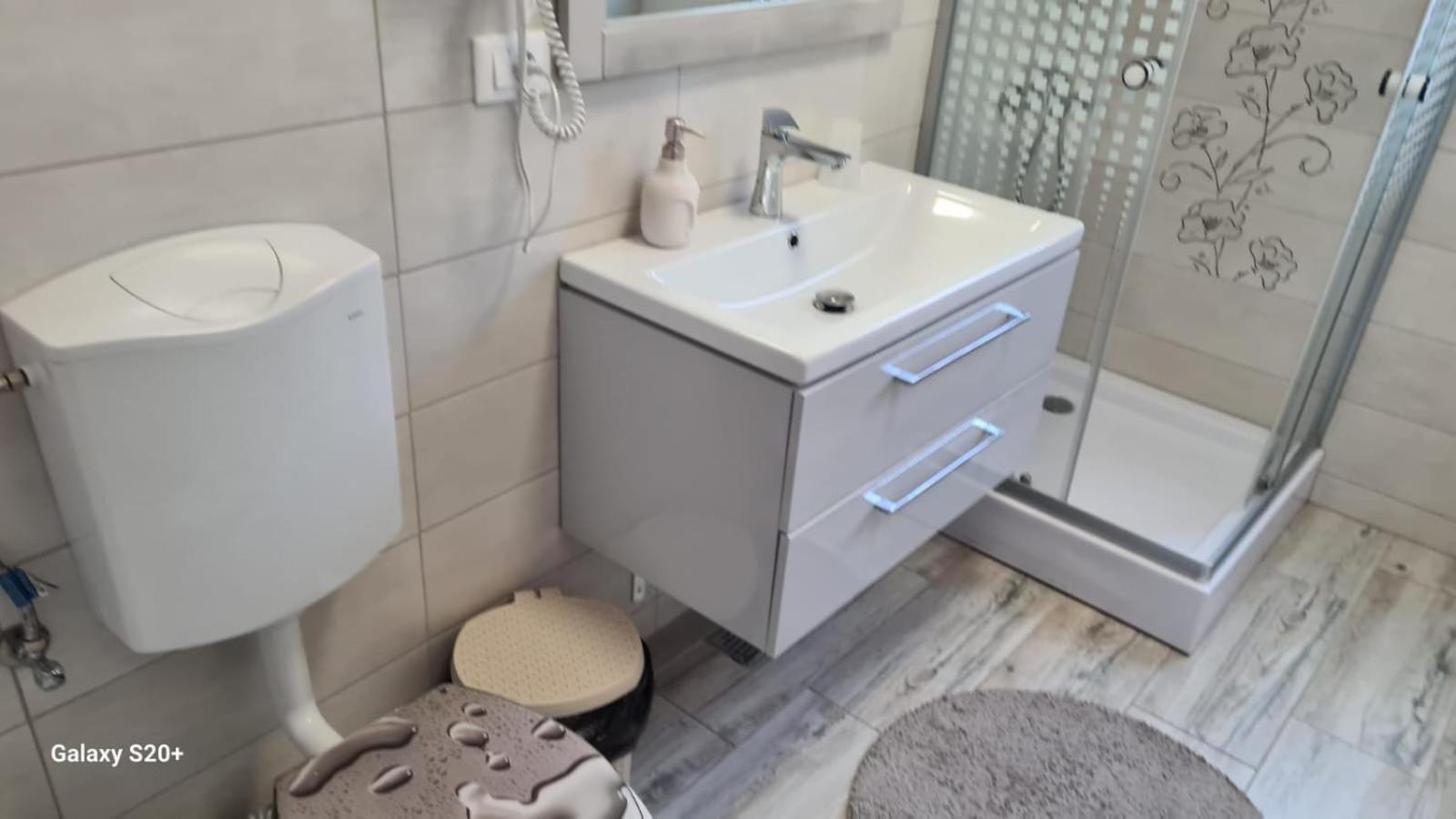 Apartament David Râmnicu Vâlcea Exterior foto